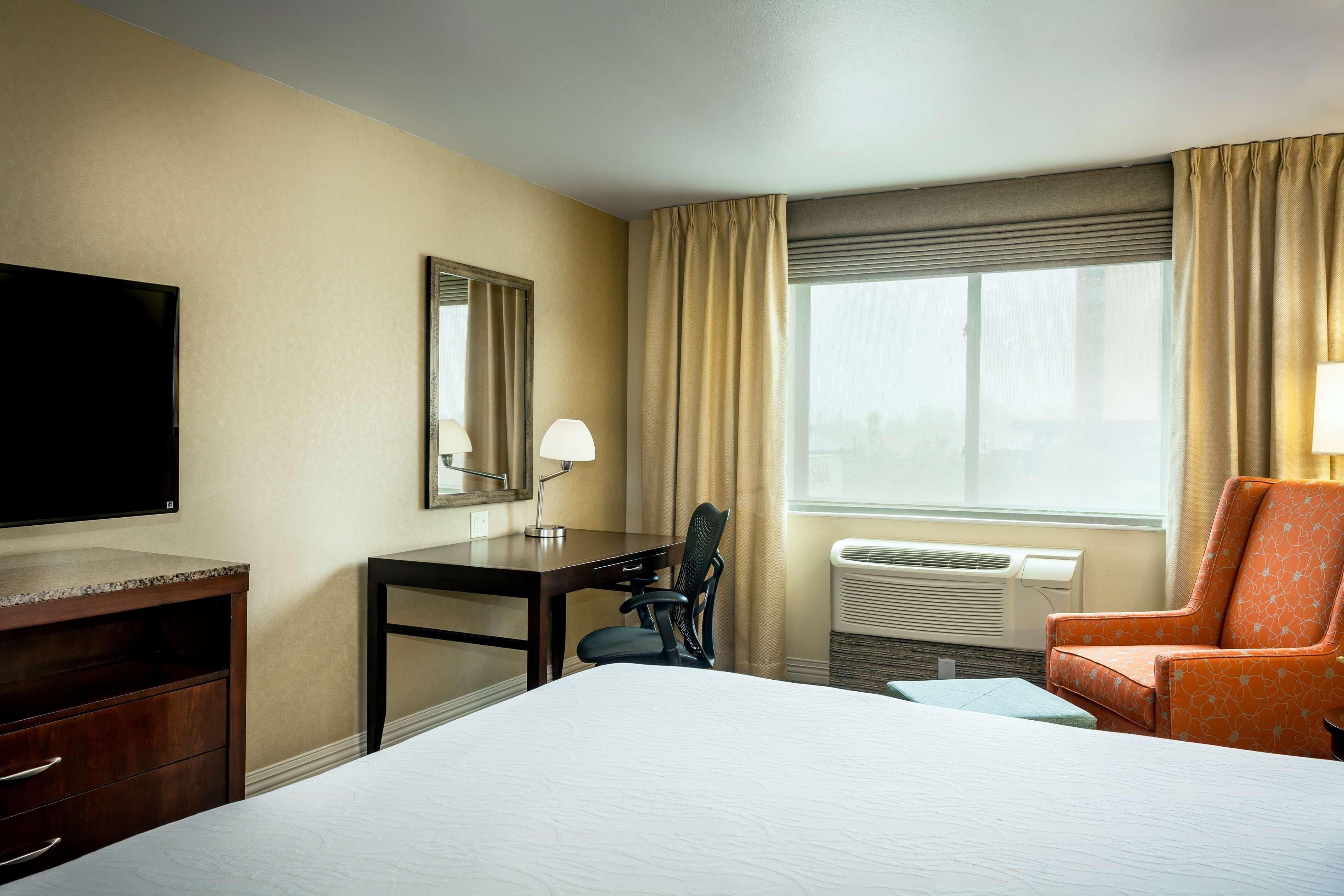 Hilton Garden Inn Seattle/איסאקה מראה חיצוני תמונה